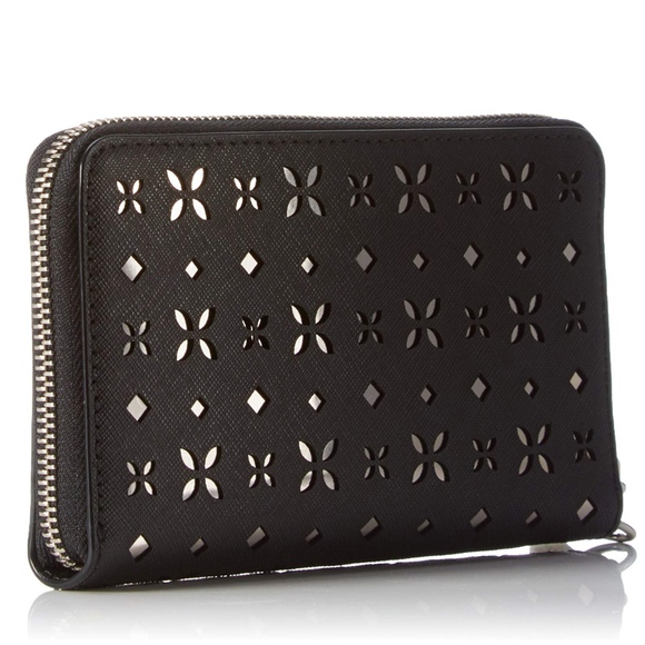 Michael Kors Multi-Function Perf Wristlet/Wallet - Picture 2 of 6